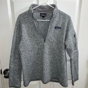 NWOT Patagonia Birch White 1/4 Zipup (Women’s Large)